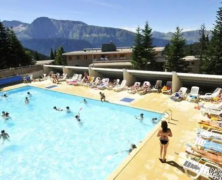 Au Pied Des Pistes *